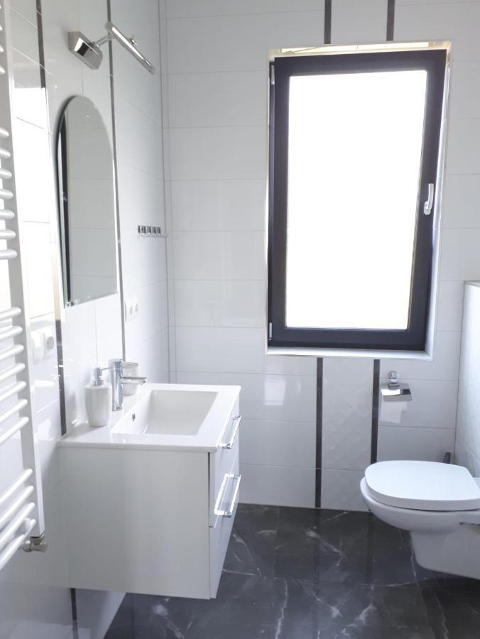 Apartamenty Pod Sosnami Sarbinowo Exteriör bild