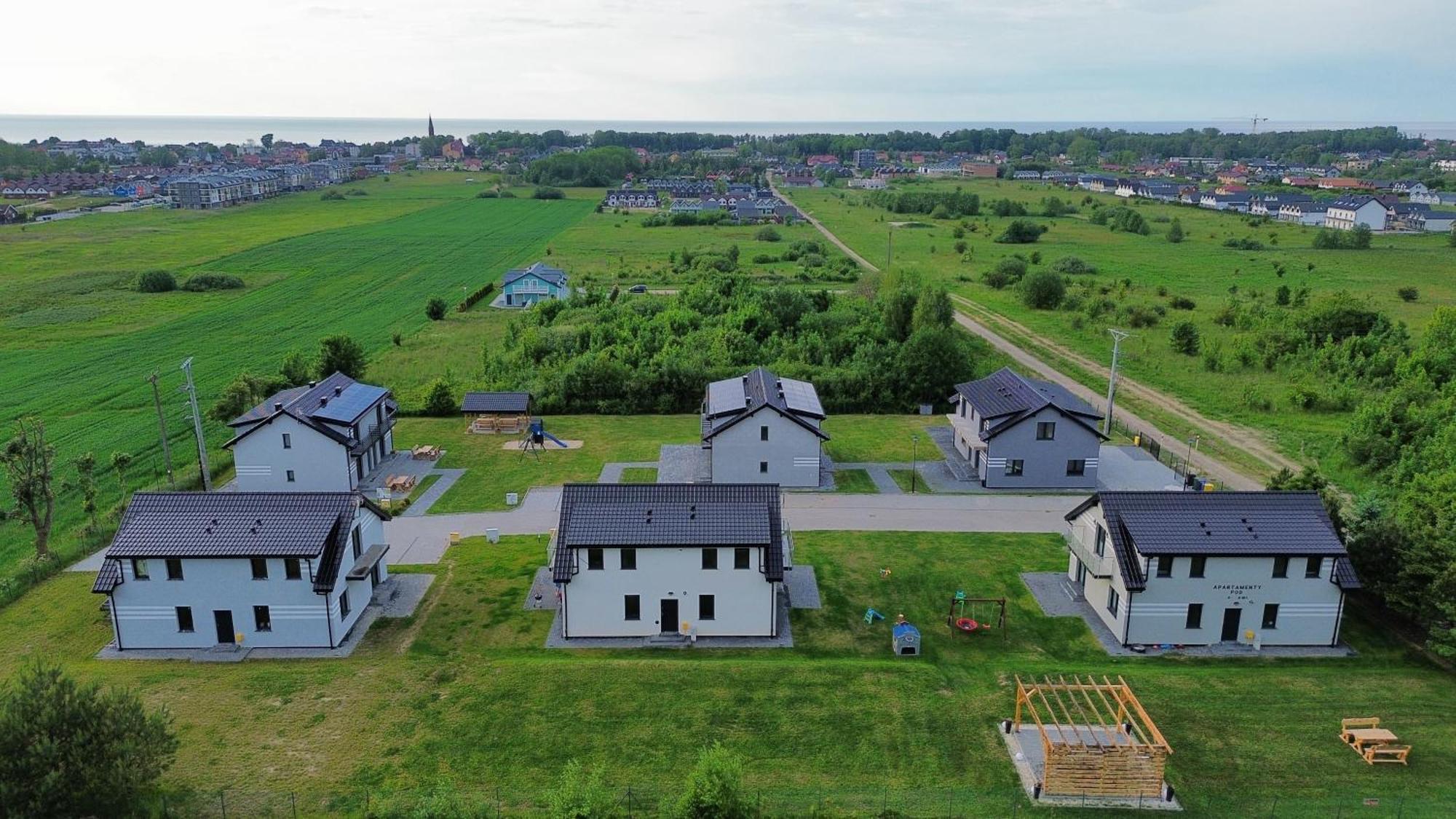 Apartamenty Pod Sosnami Sarbinowo Exteriör bild
