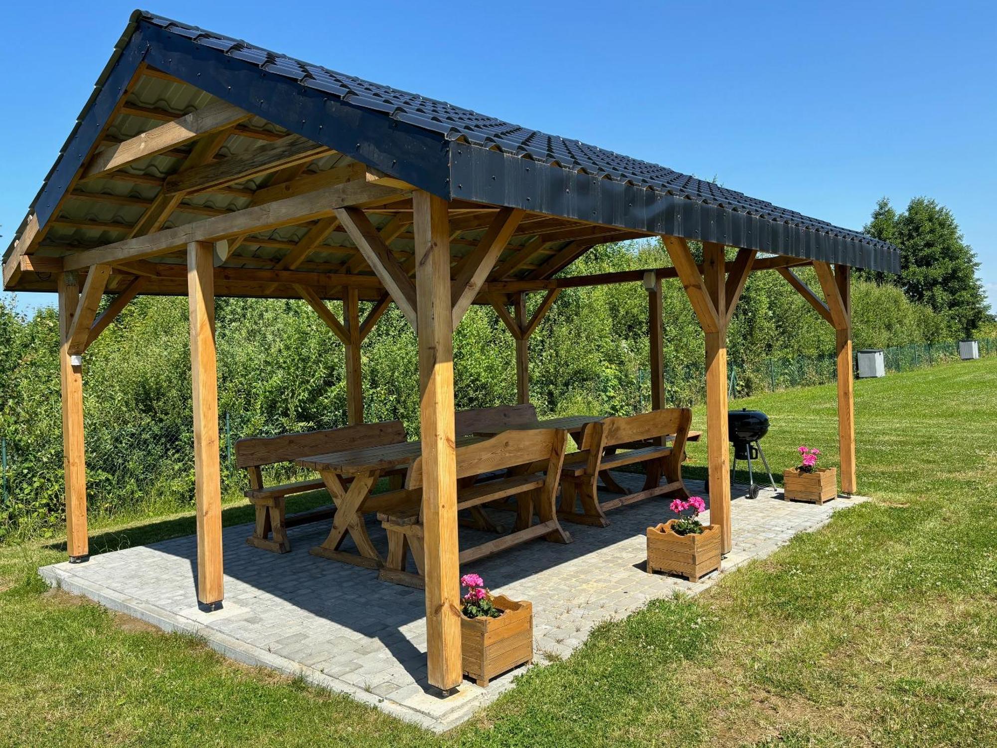 Apartamenty Pod Sosnami Sarbinowo Exteriör bild